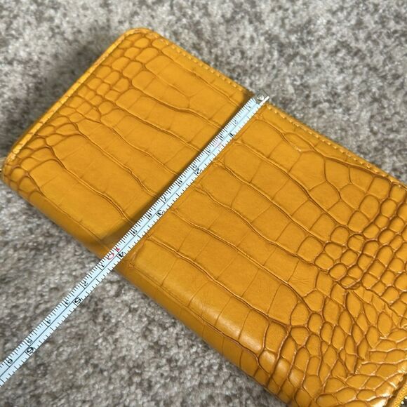 H&M Gold Faux Leather Wallet - Picture 8 of 8